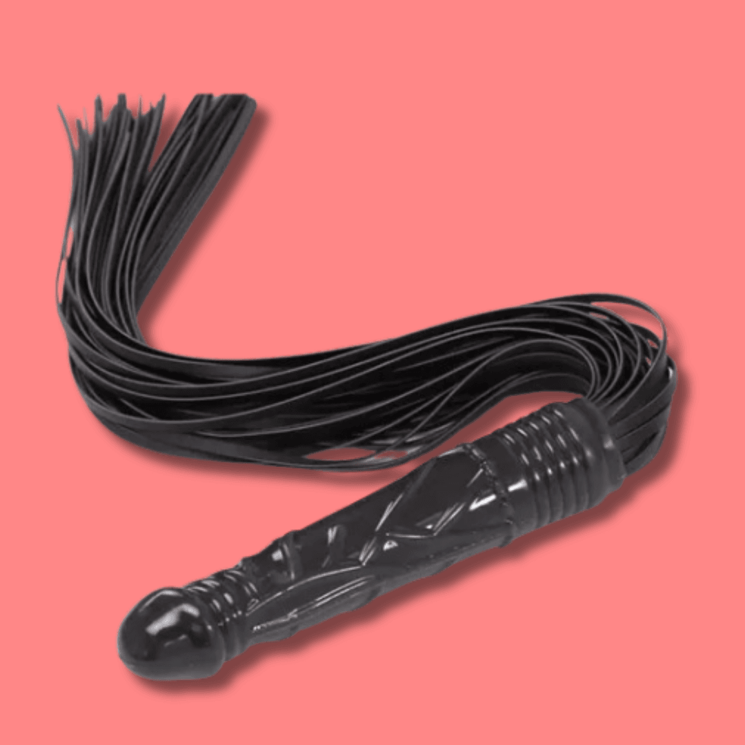 Látigo Cuerina con dildo.